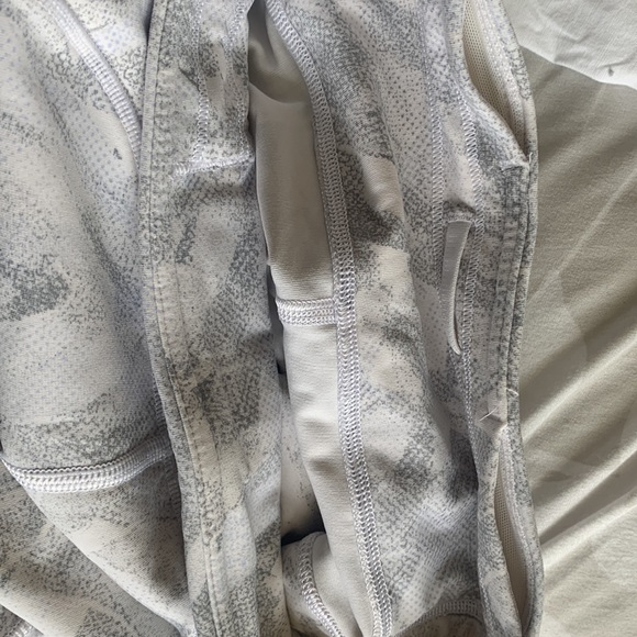 Lululemon Speed Up Tight - Picture 10 of 11